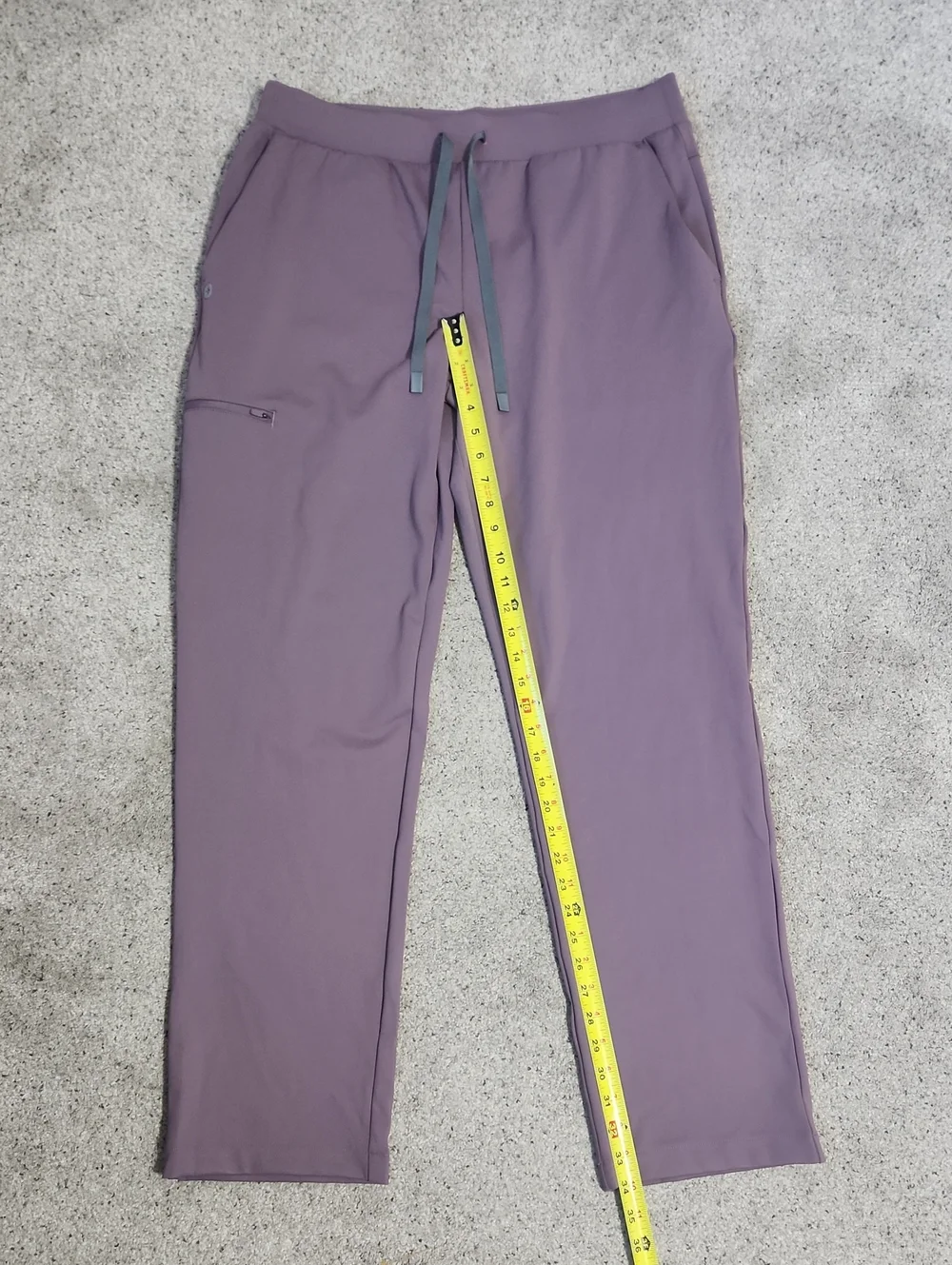 New Figs Men's Norris Straight-Leg Scrub Pant in Plum Size XLT (Retired color)